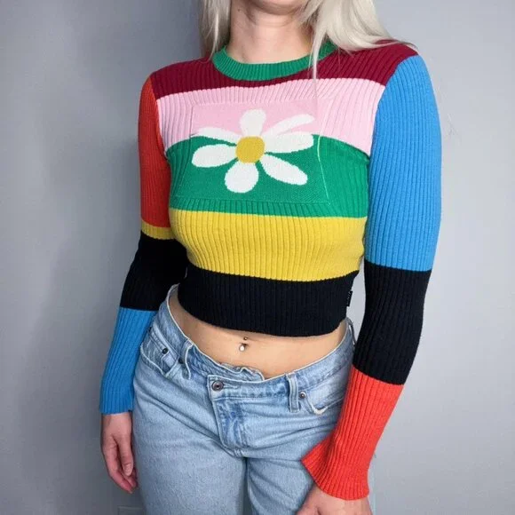 UNIF Dolly Sweater - Picture 2 of 6